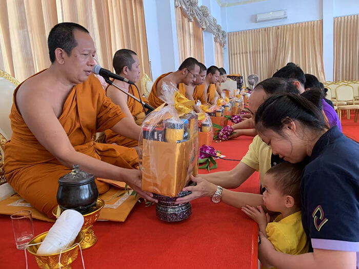ทำบุญบริษัทประจำปี 2562 ภาพที่ 004