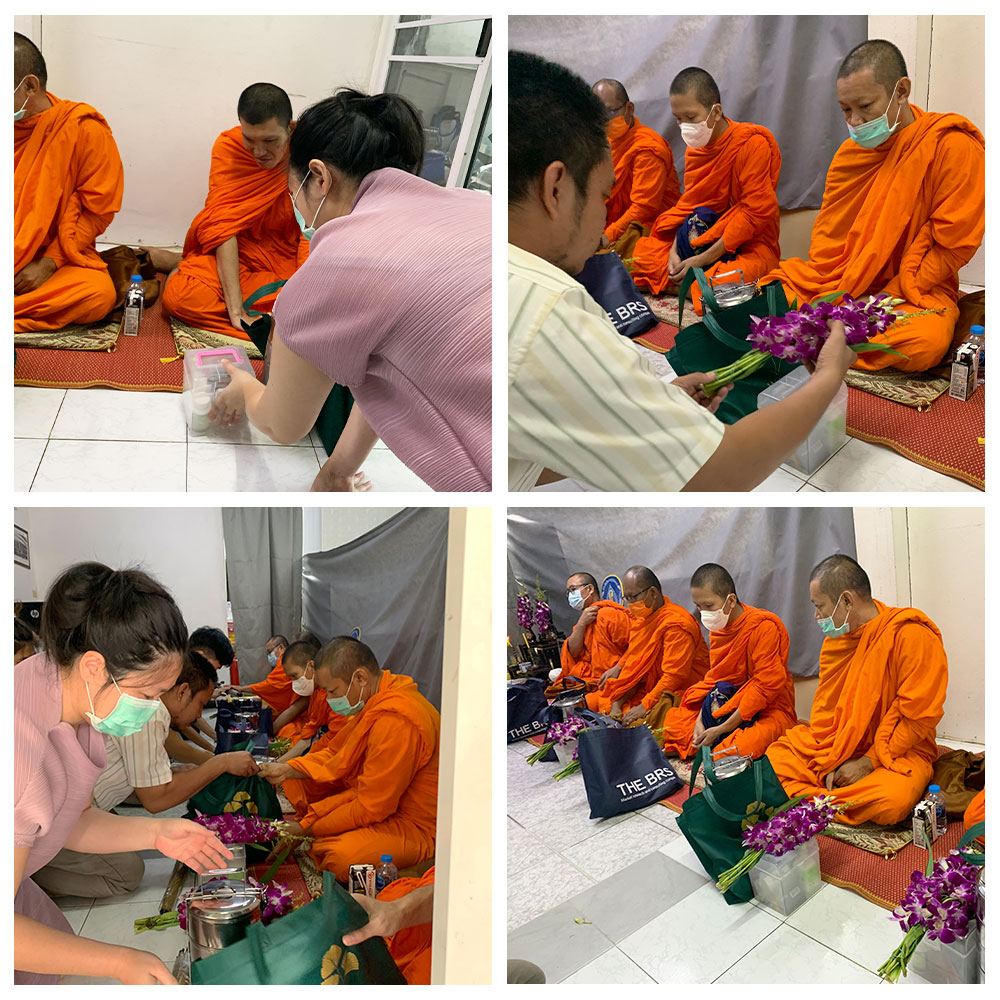 ทำบุญ2
