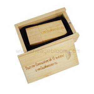ของพรีเมี่ยม แฟลชไดร์ไม้ รุ่น 504