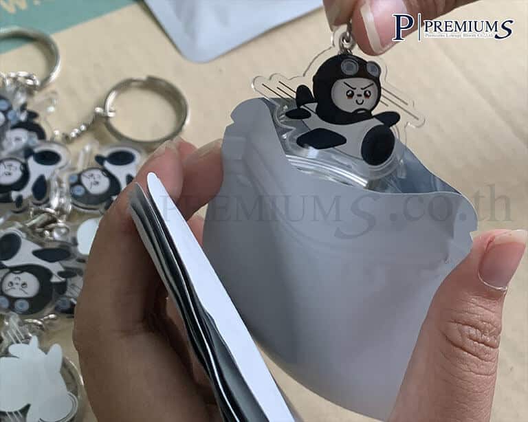 พวงกุญแจอะคริลิคของพรีเมี่ยม